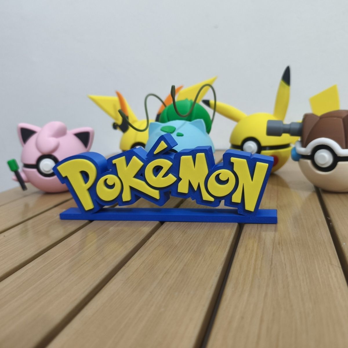 Pokemon standee logo display n - Anime Cosplay Pokemon 评论和价格